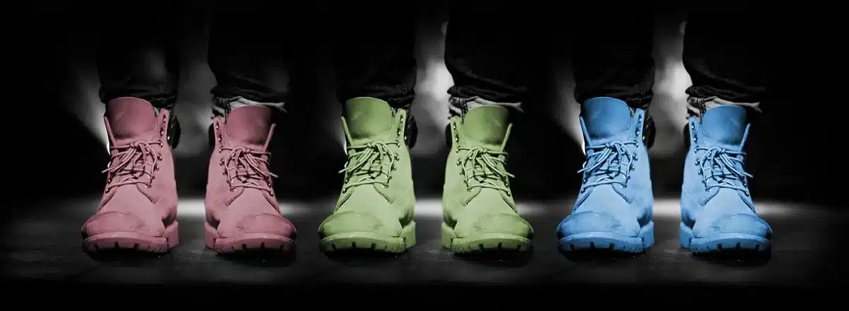Sneaker met uitneembare inlegzool en zachte leren voering