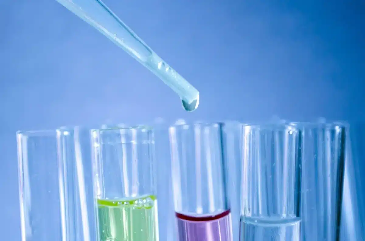 Laboratoriummonsters en analytische apparatuur voor PAK-testen
